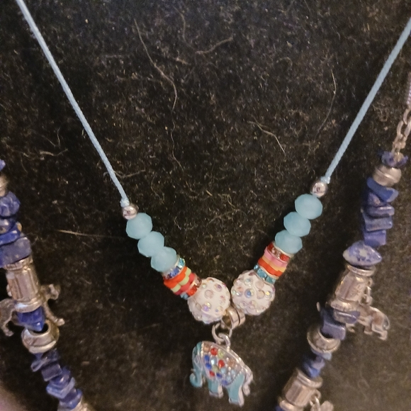 Elephant Collection Of Jewelry: Necklace, NWOT Bracelet, Vintage Rhinestone Pin - Picture 4 of 4